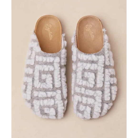 Seychelles New Routine Shearling Mules - Picture 1 of 9